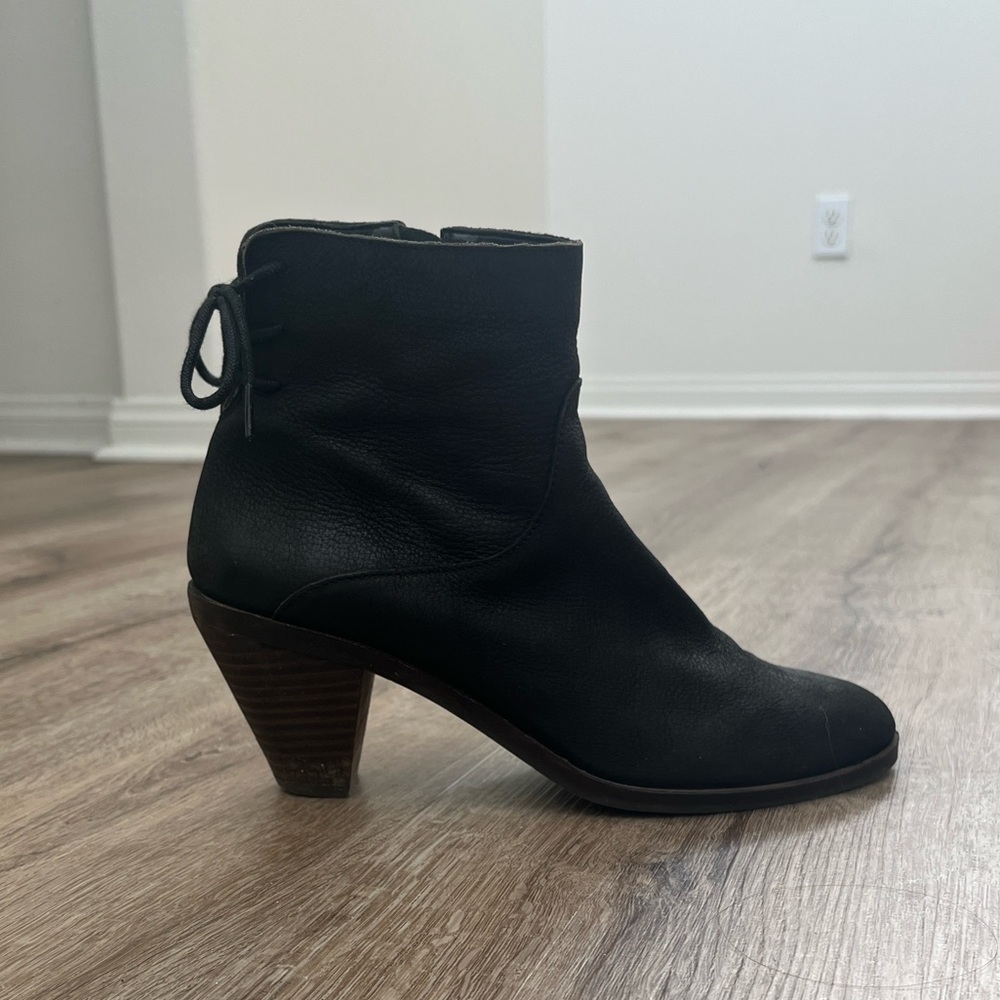 Lucky Brand Black Leather Booties - Picture 5 of 6